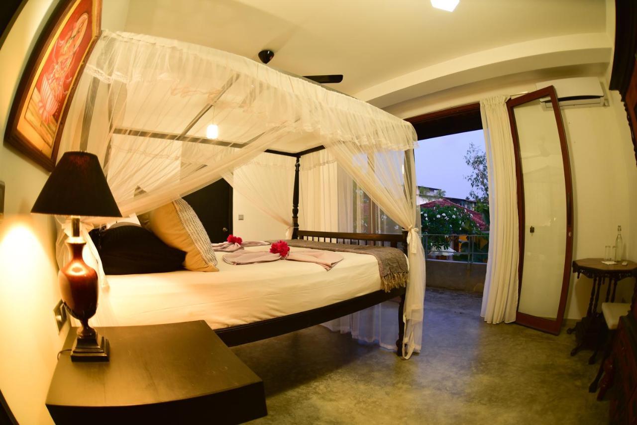 Tropical House - Jungleside Villa Hikkaduwa Exterior foto